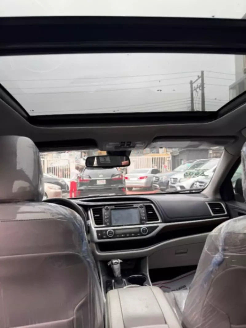 TOYOTA Highlander - 2015