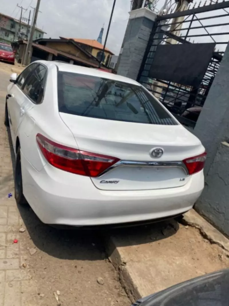 Toyota Camry   - 2015