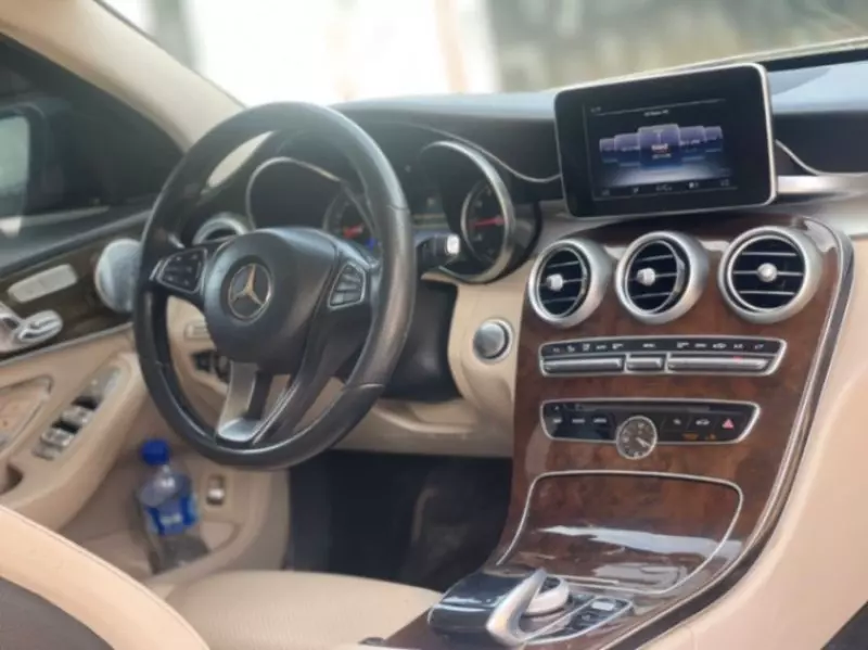 Mercedes-Benz C 300   - 2015