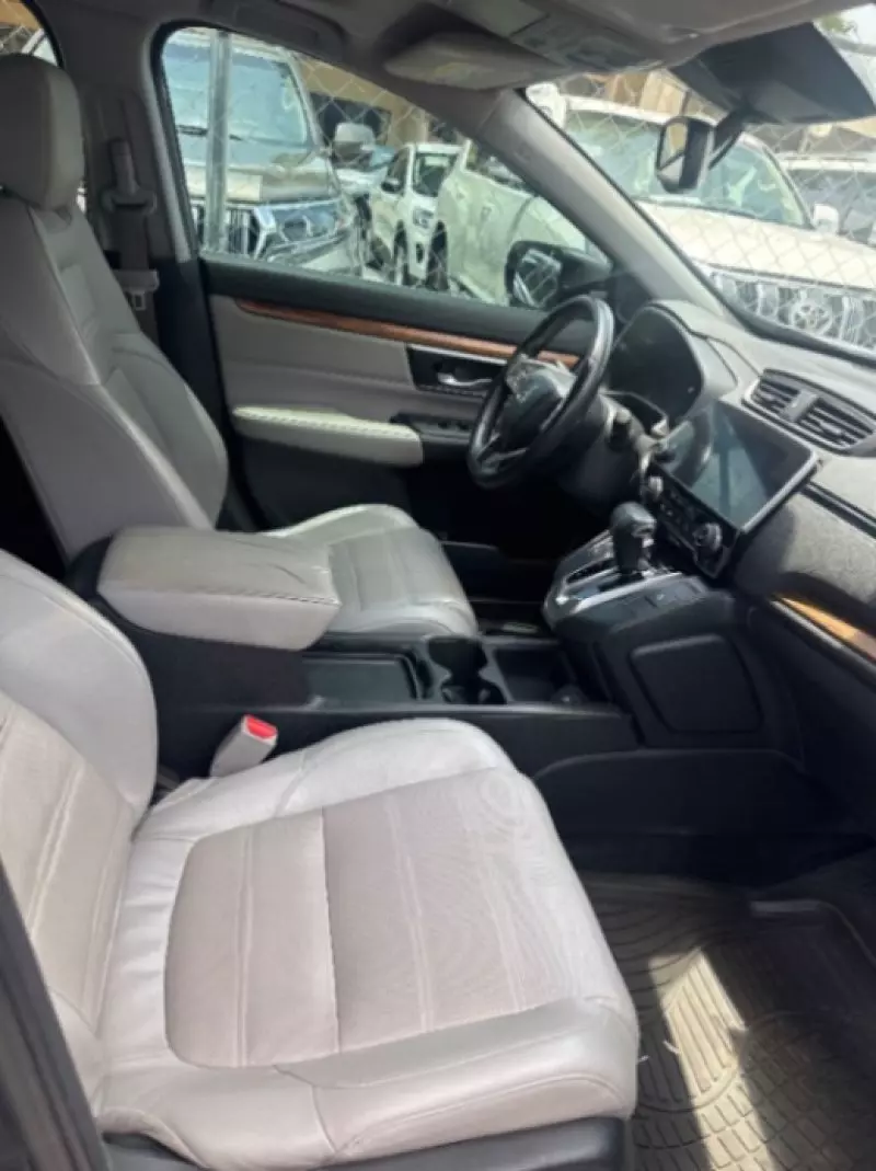 Honda CR-V   - 2017
