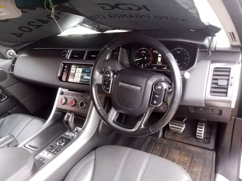 Land Rover Range Rover Sport   - 2016