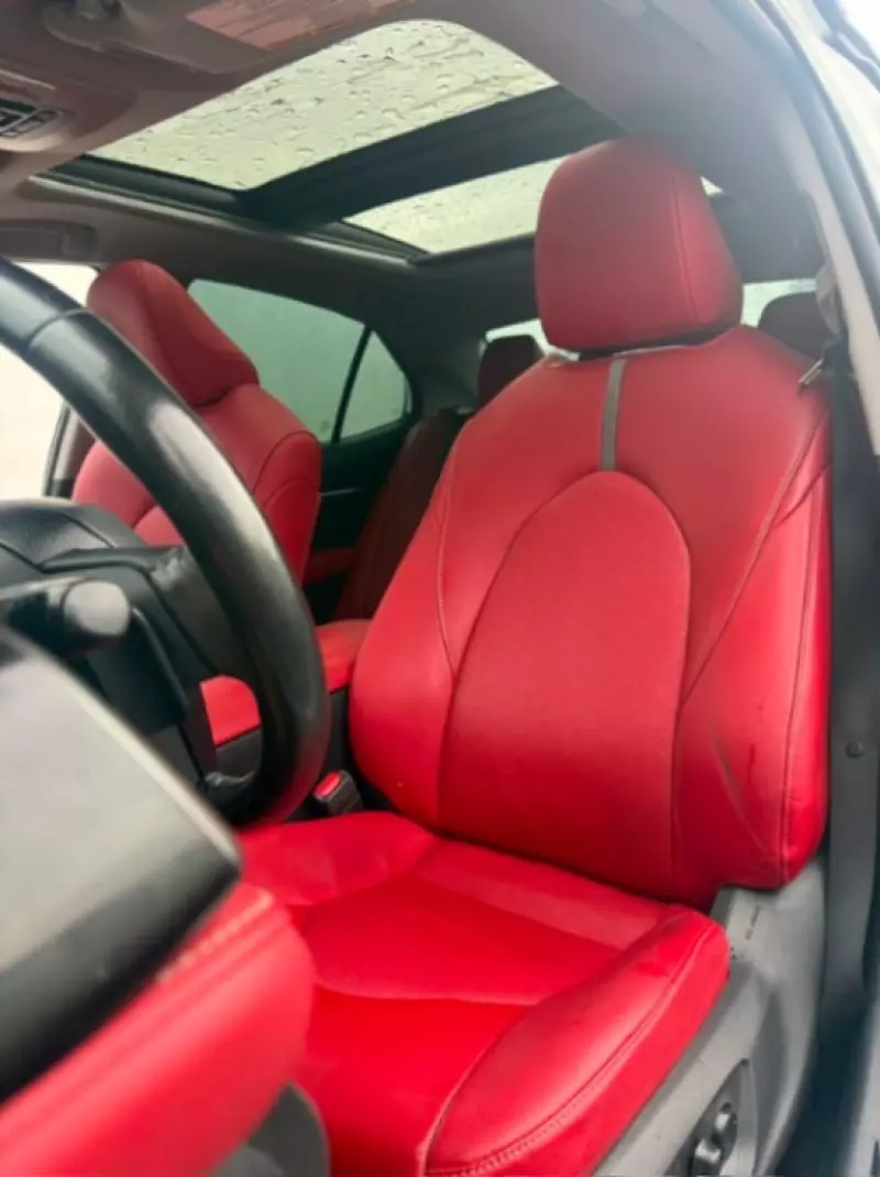 TOYOTA Camry   - 2019