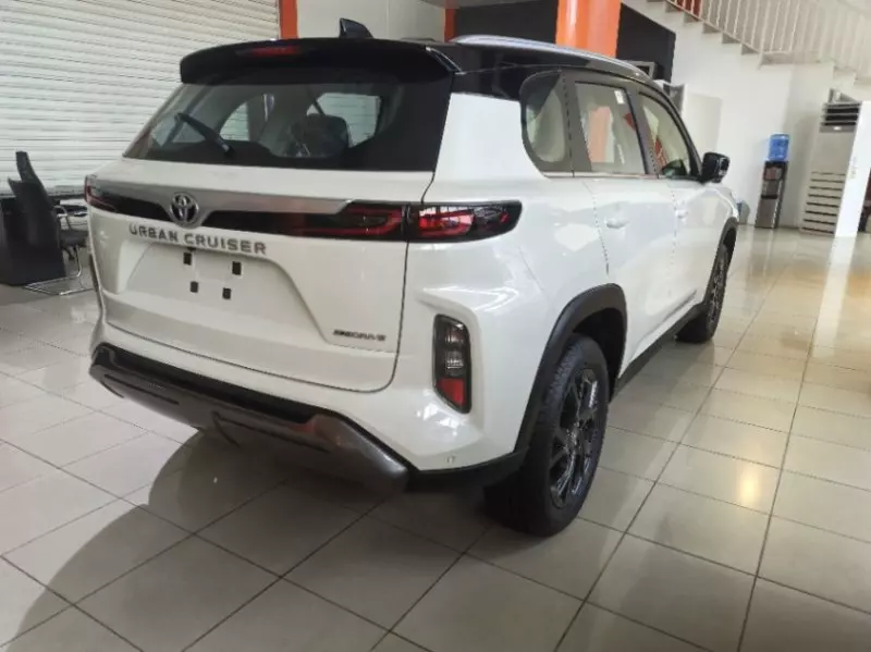 TOYOTA Urban Cruiser   - 2025