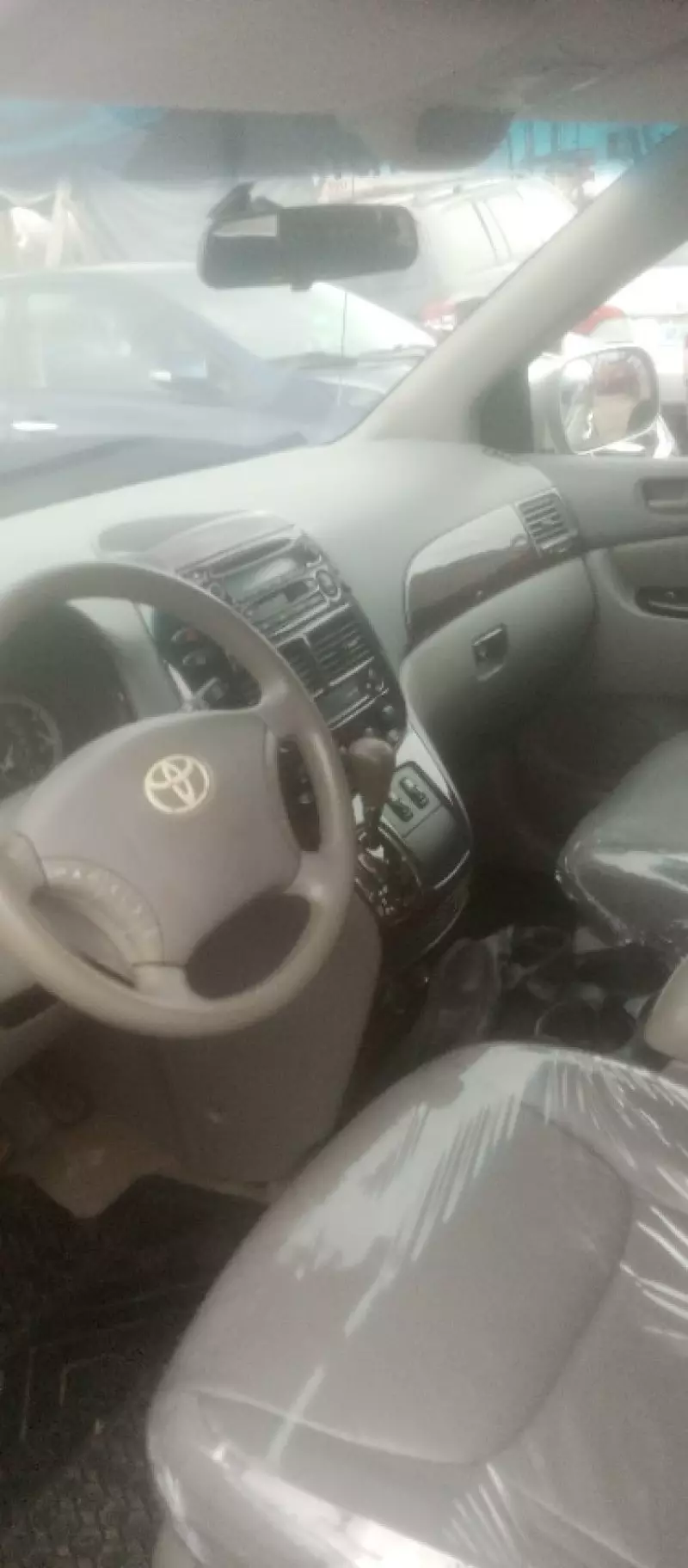 Toyota Sienna   - 2005