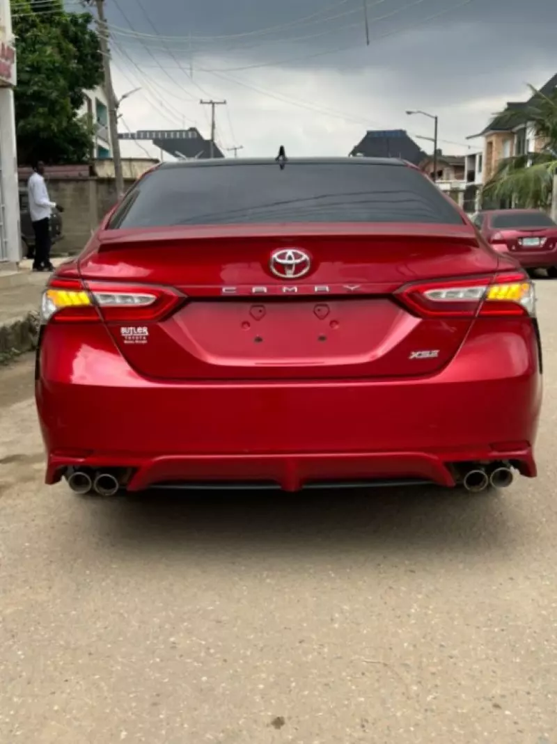 Toyota Camry   - 2019
