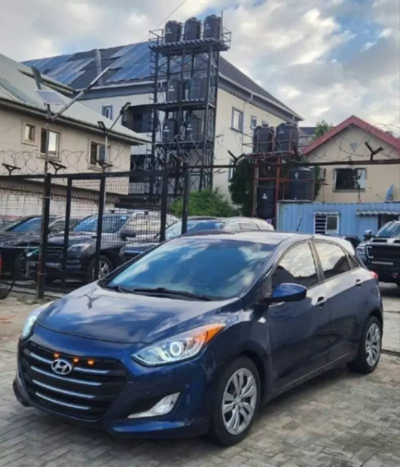 Hyundai Elantra GT   - 2014