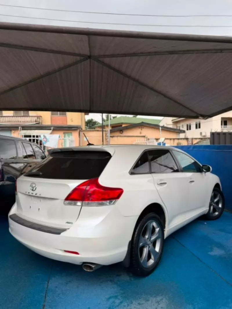 TOYOTA Venza   - 2009