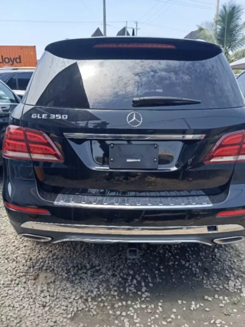 Mercedes-Benz GLE 350   - 2016