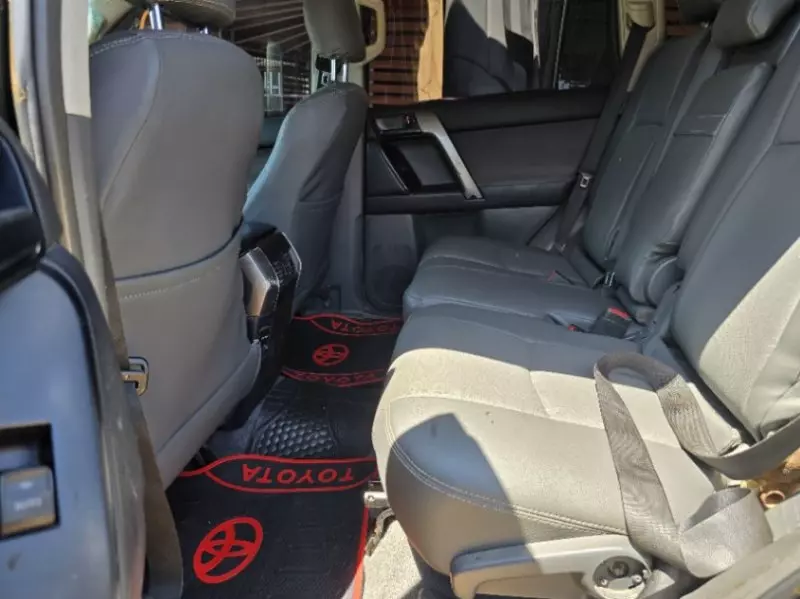 Toyota Prado   - 2009