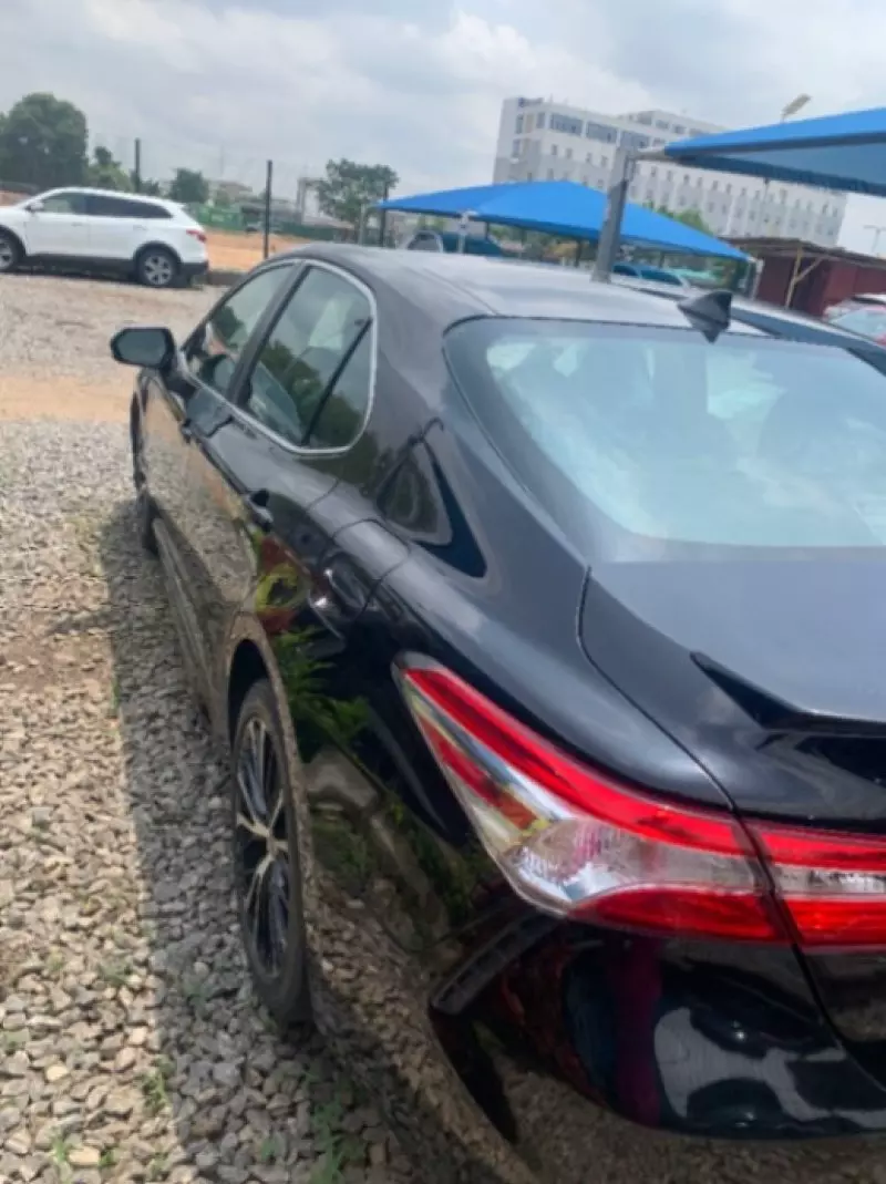 Toyota Camry   - 2020