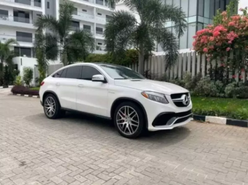 Mercedes-Benz GLE 63 AMG   - 2017