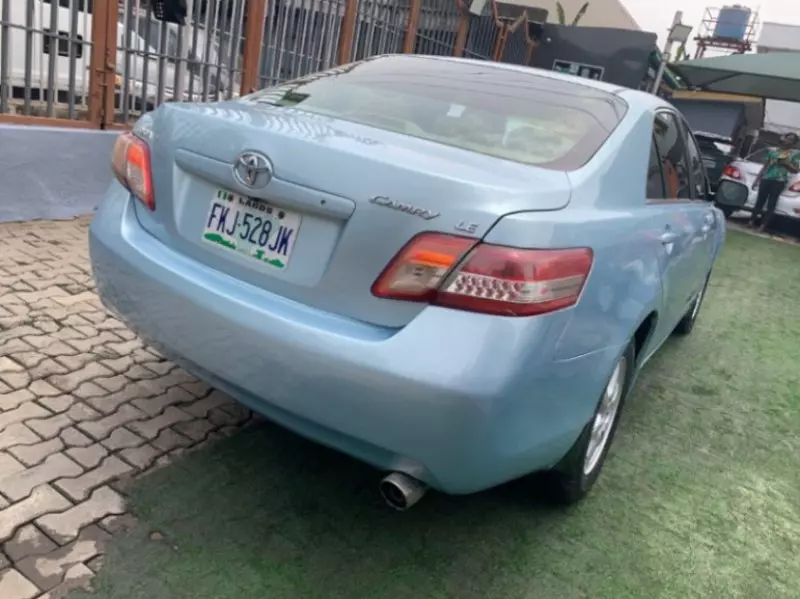 Toyota Camry   - 2007