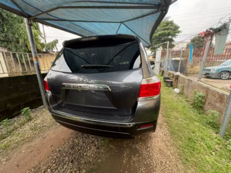 TOYOTA Highlander   - 2013