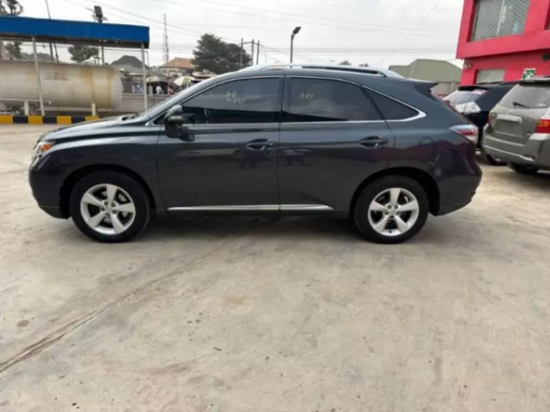Lexus RX - 2010