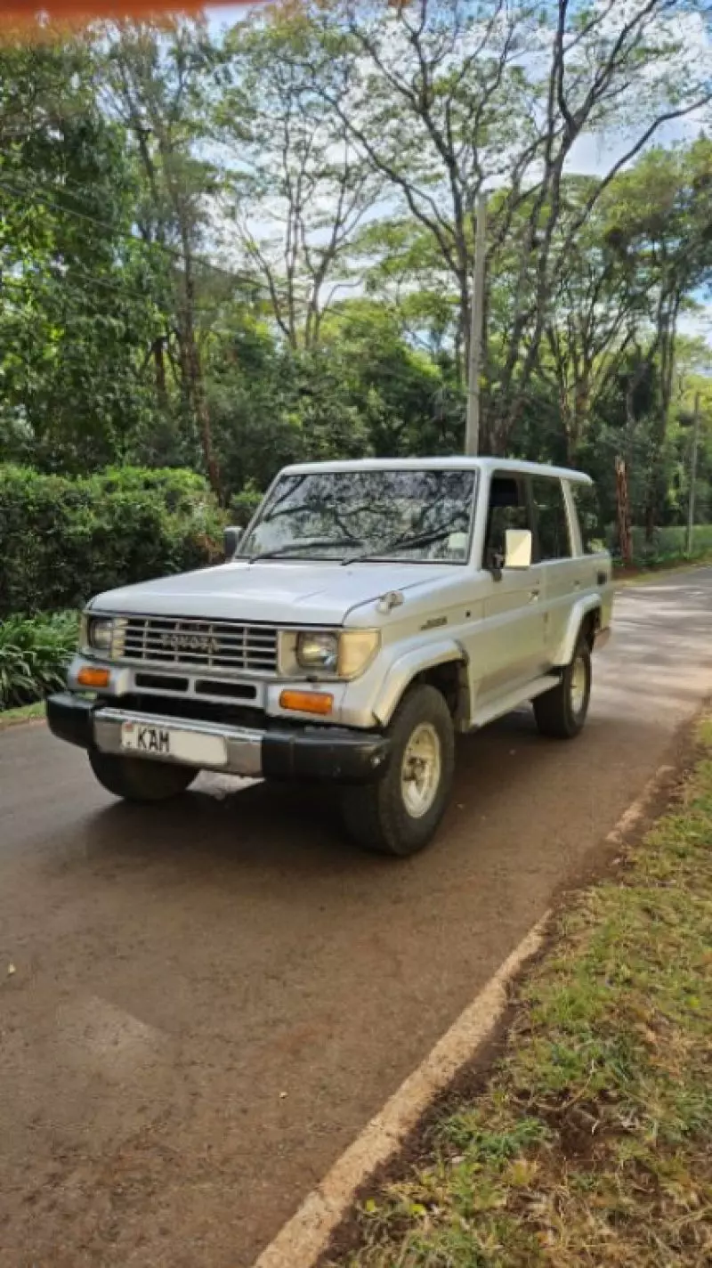 TOYOTA Prado - 1993