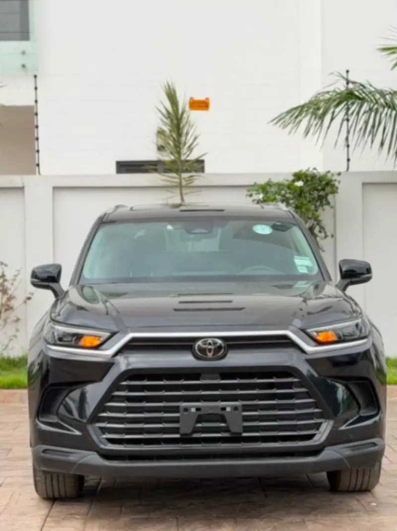 TOYOTA Highlander   - 2024