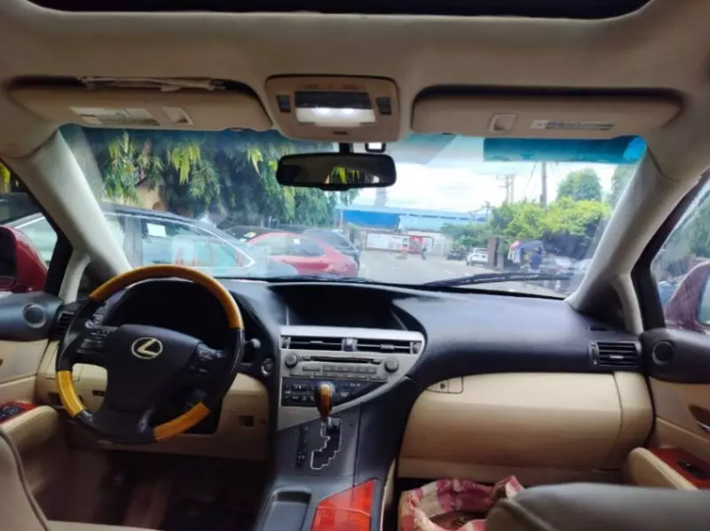 Lexus RX   - 2010