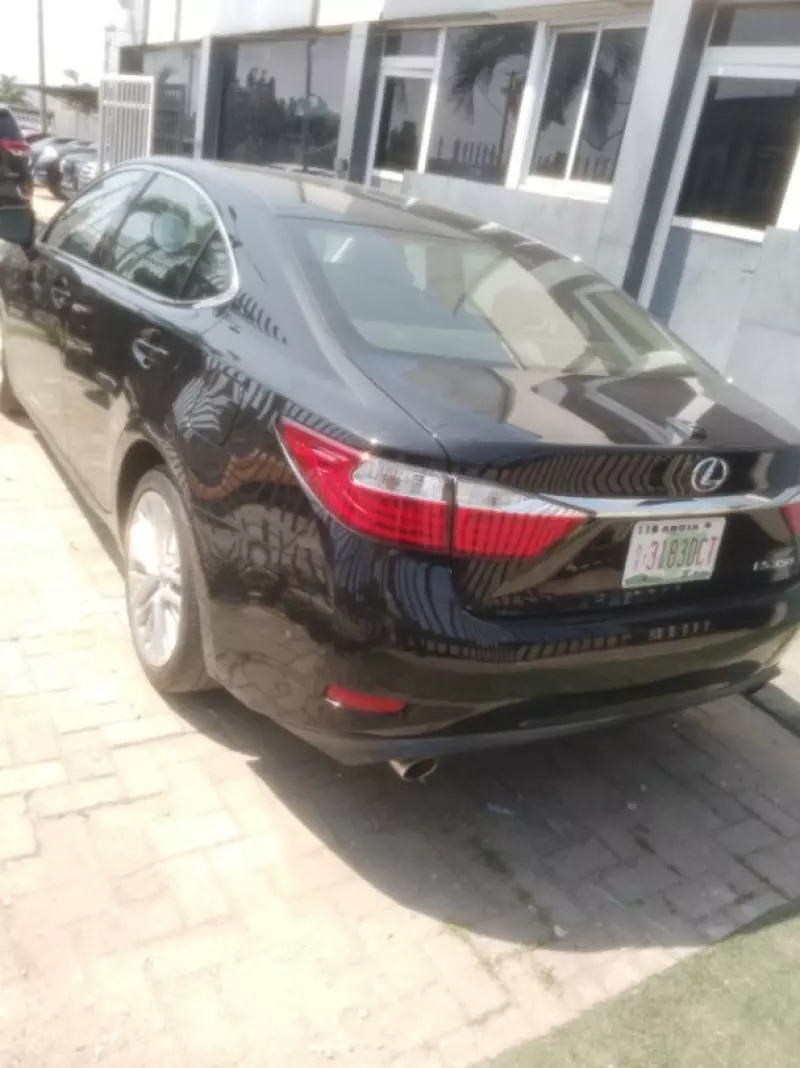 Lexus ES 350   - 2014