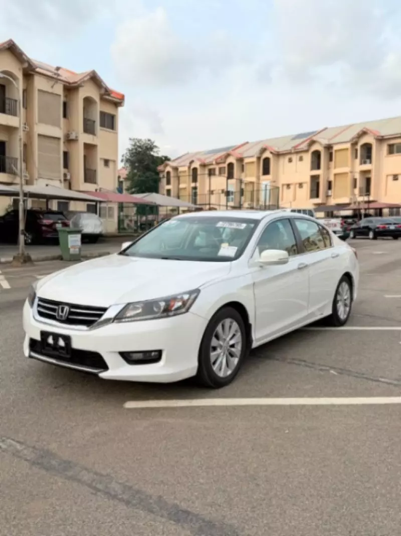 Honda Accord - 2015