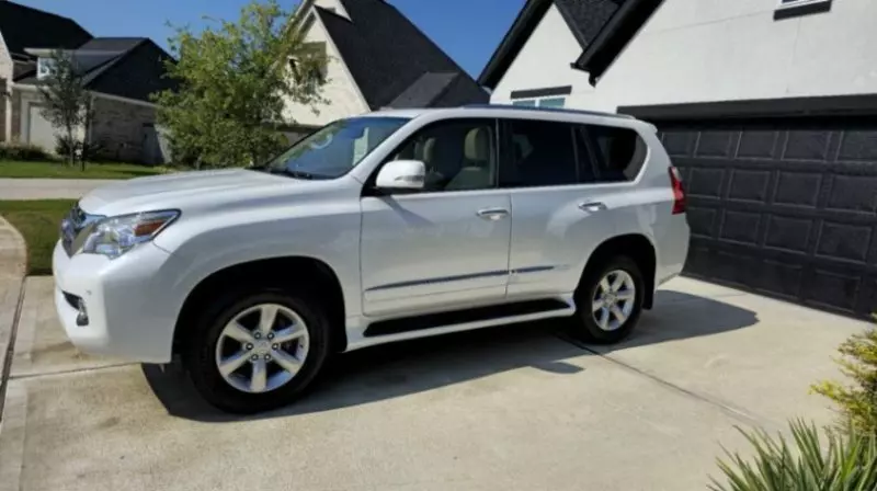 Lexus GX 460   - 2012