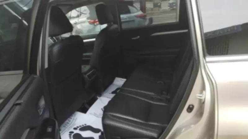 Toyota Highlander   - 2014