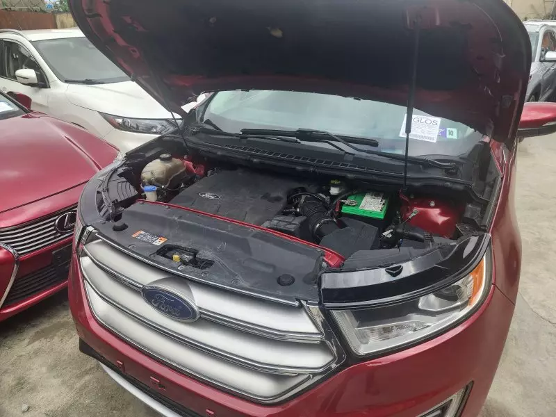Ford Edge   - 2015