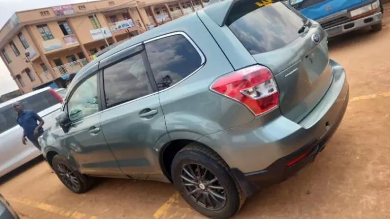 Subaru Forester   - 2015