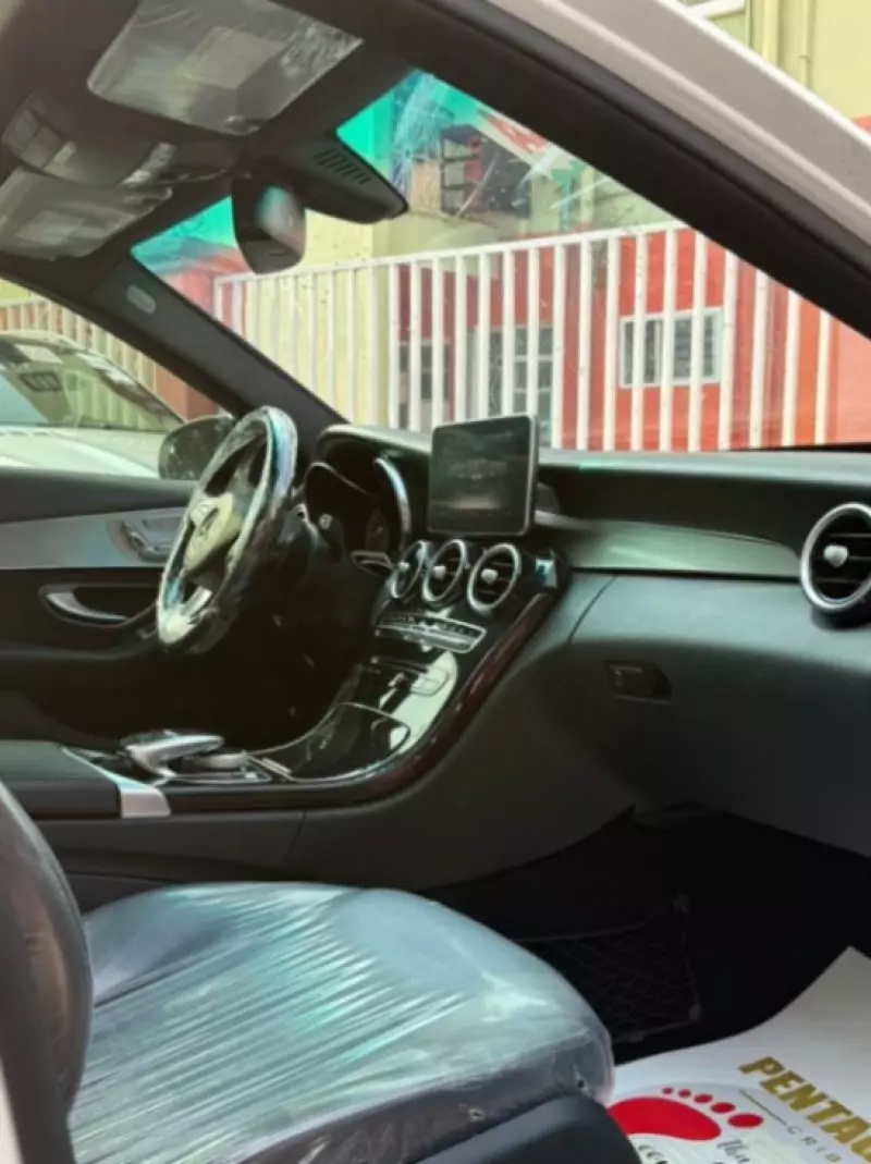 Mercedes-Benz C-Class   - 2017