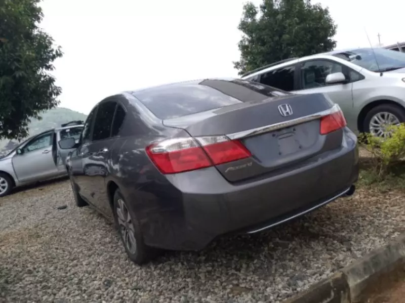 Honda Accord   - 2013