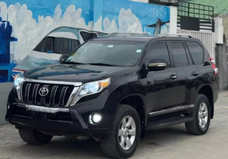 Toyota Prado   - 2015