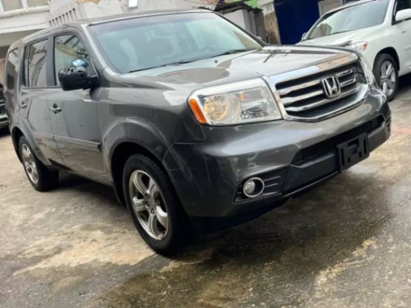 Honda Pilot   - 2012