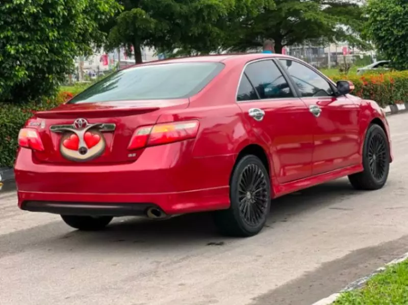 TOYOTA Camry   - 2009