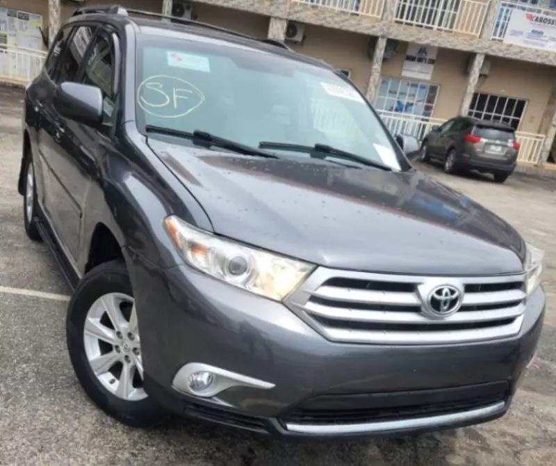 Toyota Highlander - 2012