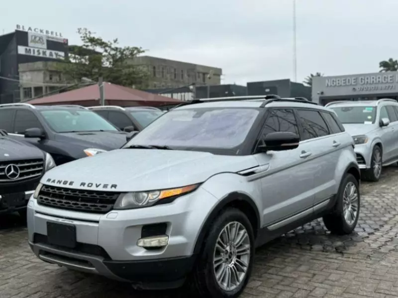 Land Rover Range Rover - 2012