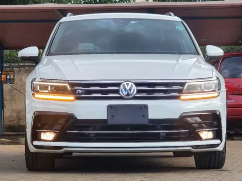 Volkswagen Tiguan   - 2018