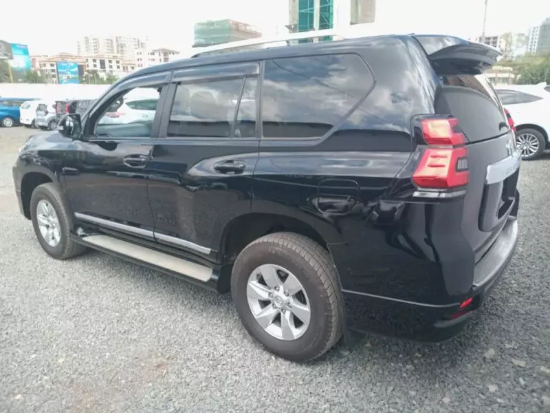 Toyota Landcruiser Prado   - 2018
