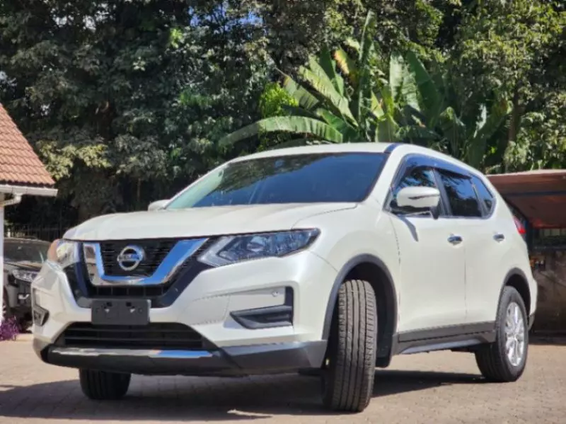 Nissan X-Trail   - 2018