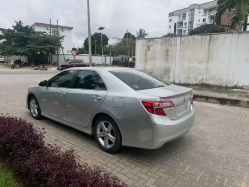 TOYOTA Camry   - 2014