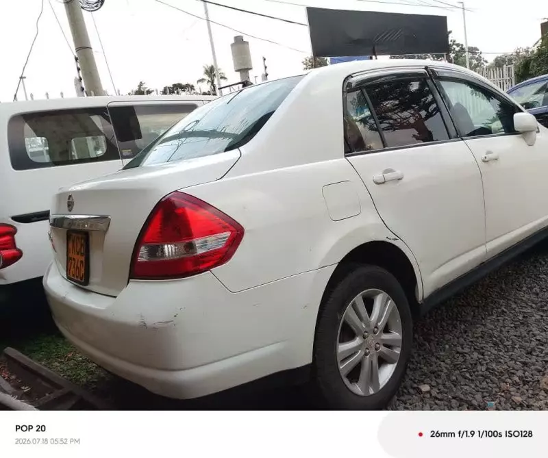 Nissan Tiida   - 2007