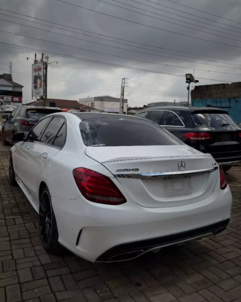 Mercedes-Benz C-Class   - 2018