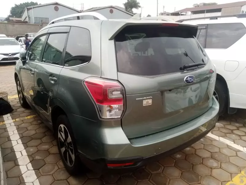 Subaru Forester   - 2017