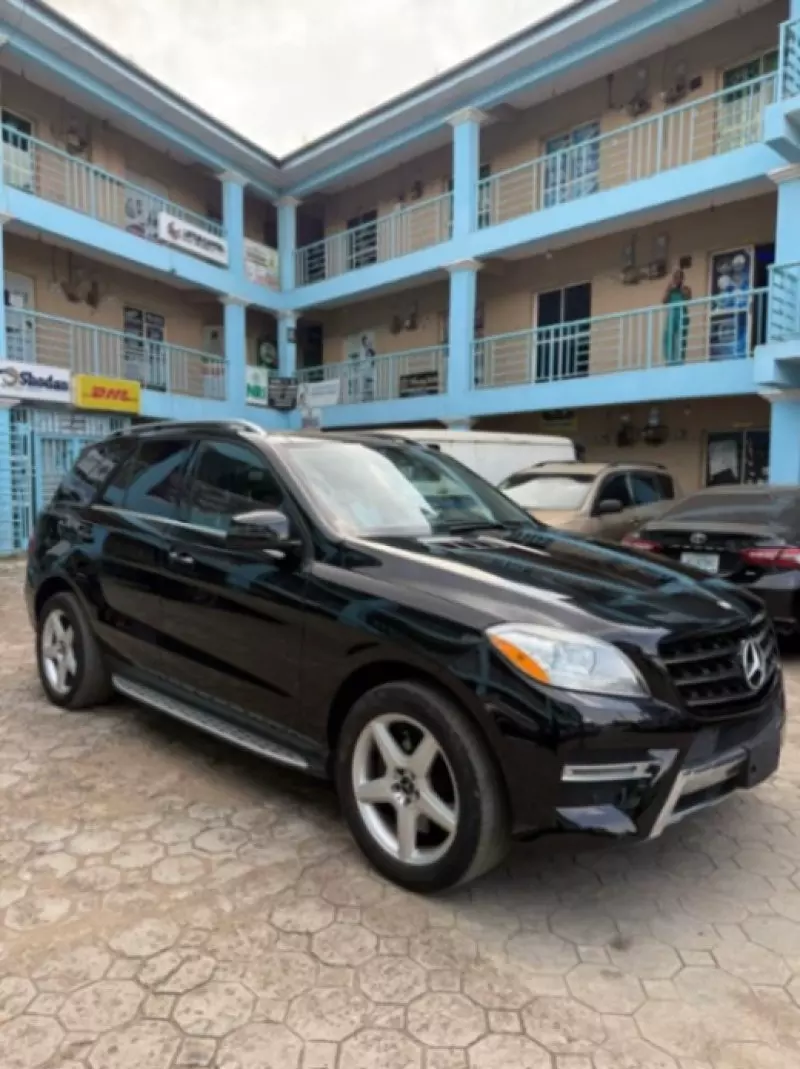 Mercedes-Benz ML-Class   - 2013