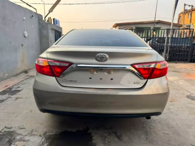 TOYOTA Camry   - 2017
