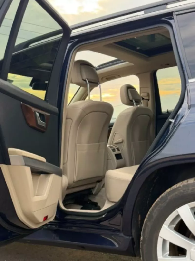 Mercedes-Benz GLK 350 - 2012