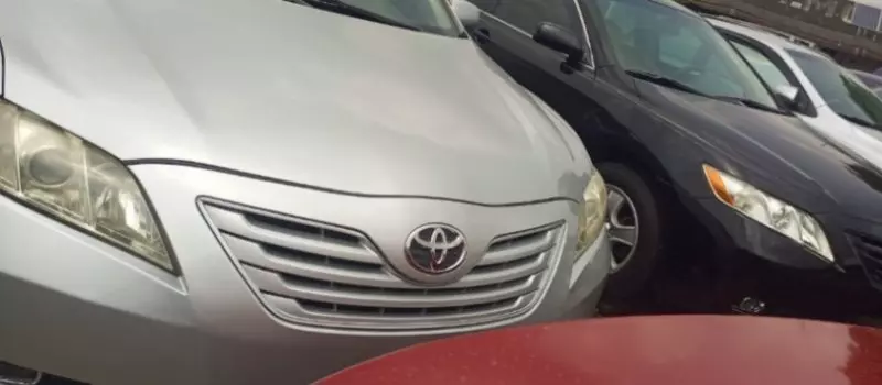 TOYOTA Camry - 2009