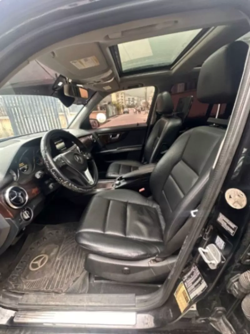 Mercedes-Benz GLK 350   - 2014