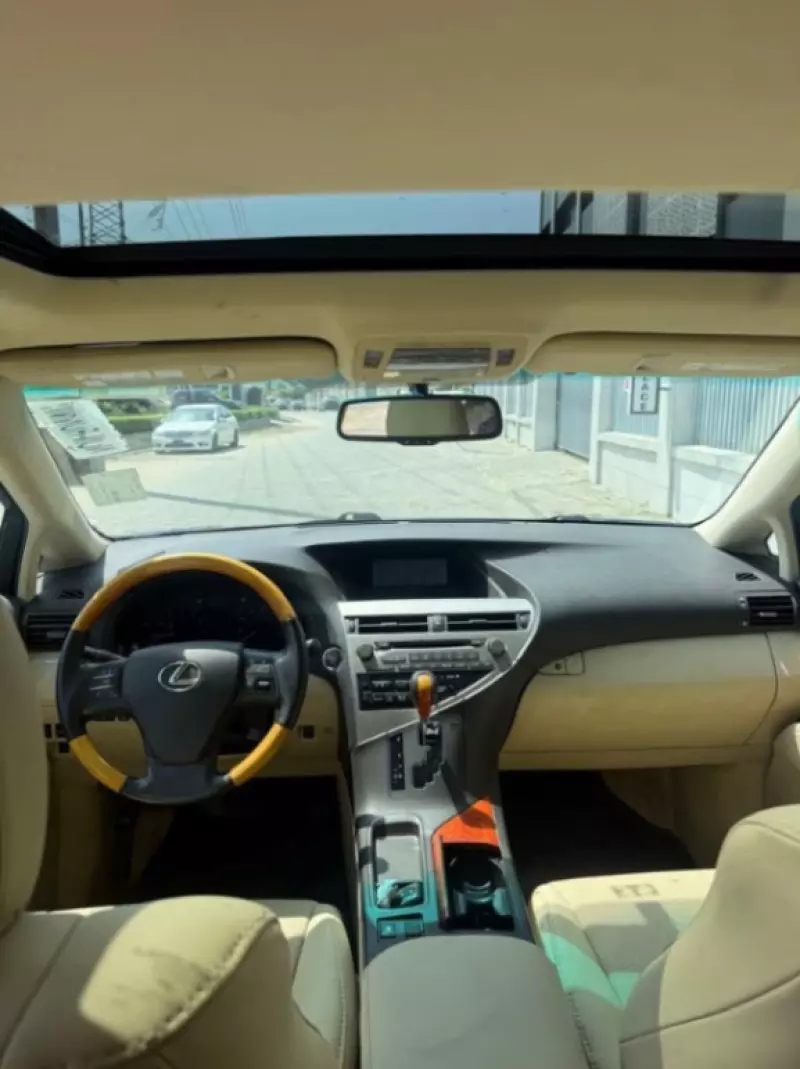 Lexus RX 350L   - 2010