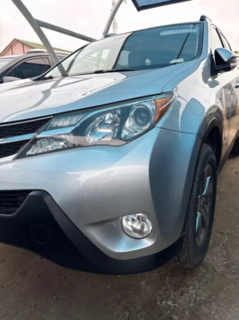 TOYOTA RAV 4   - 2015