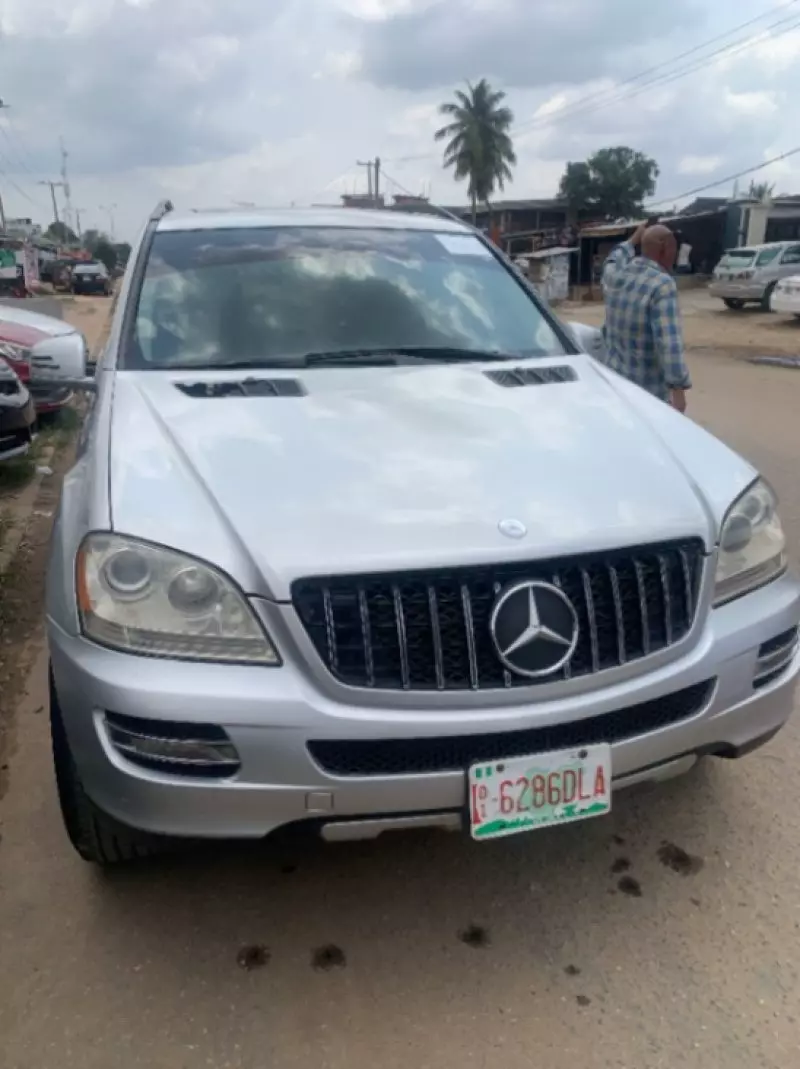 Mercedes-Benz ML 350   - 2010