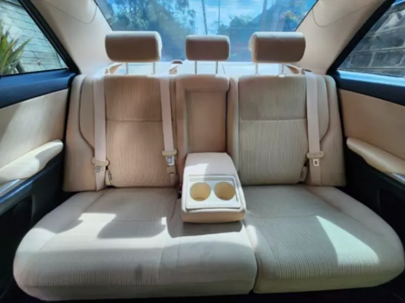 Toyota Premio    - 2017